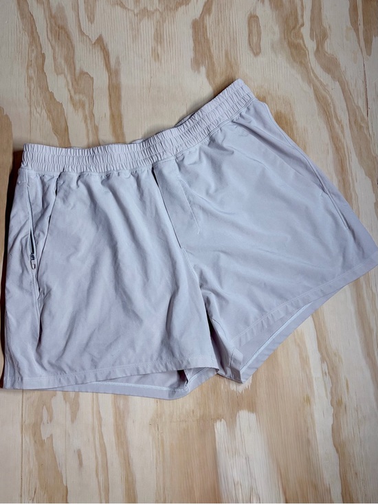 lululemon athletica Other - Lululemon 5" Pace Breaker Shorts XL Linerless  Downtown Tan Khaki Beige